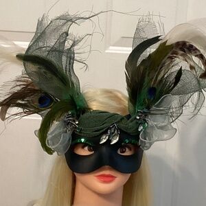 Dark Green Mask with Feathers/Jewel Accent